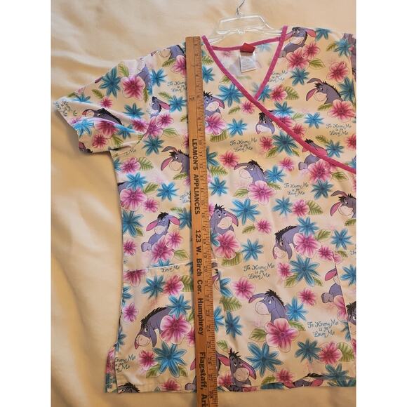 Eeyore Disney L Scrub Top To Know Me to Love Me Winnie Pooh Nurse Veterinarian - Picture 5 of 5
